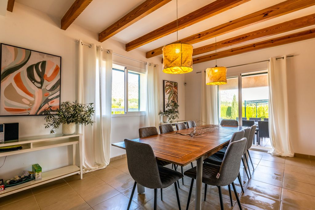 El Gran Siller Mallorca Olivers= Travels 4