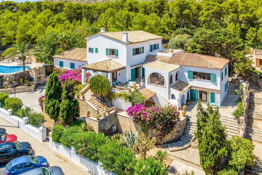 Casa Sunset Cala Mallorca Olivers Travels 1