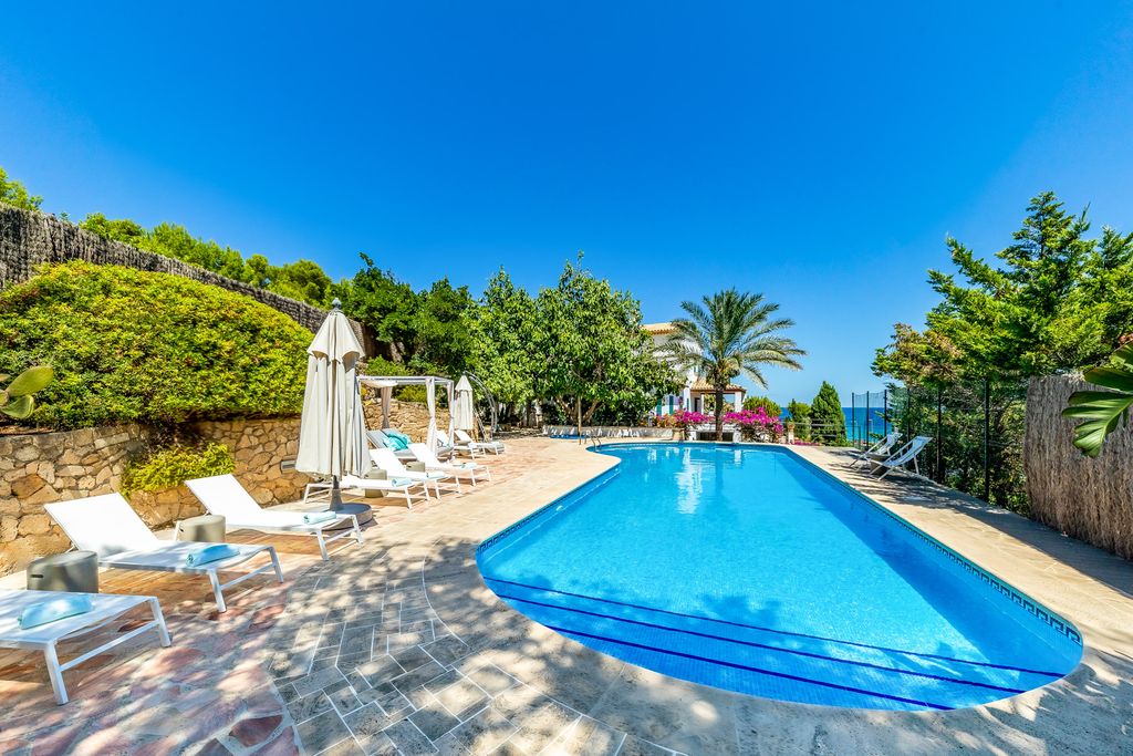 Casa Sunset Cala Mallorca Olivers Travels 2