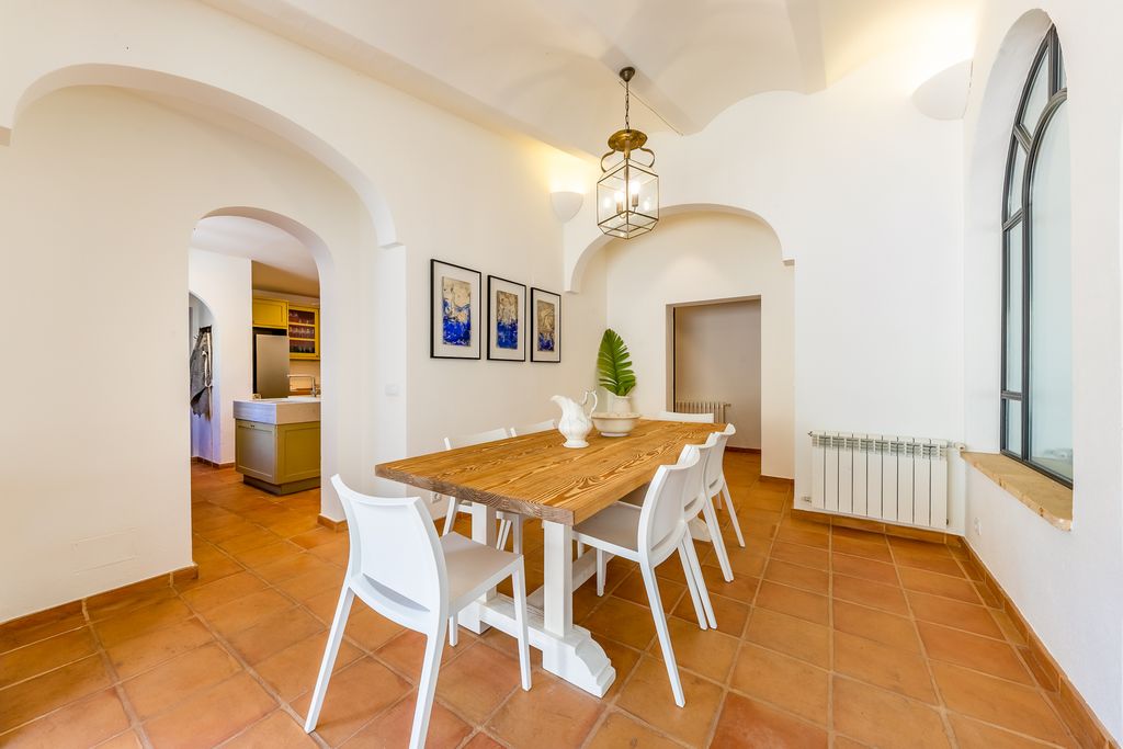 Casa Sunset Cala Mallorca Olivers Travels 4