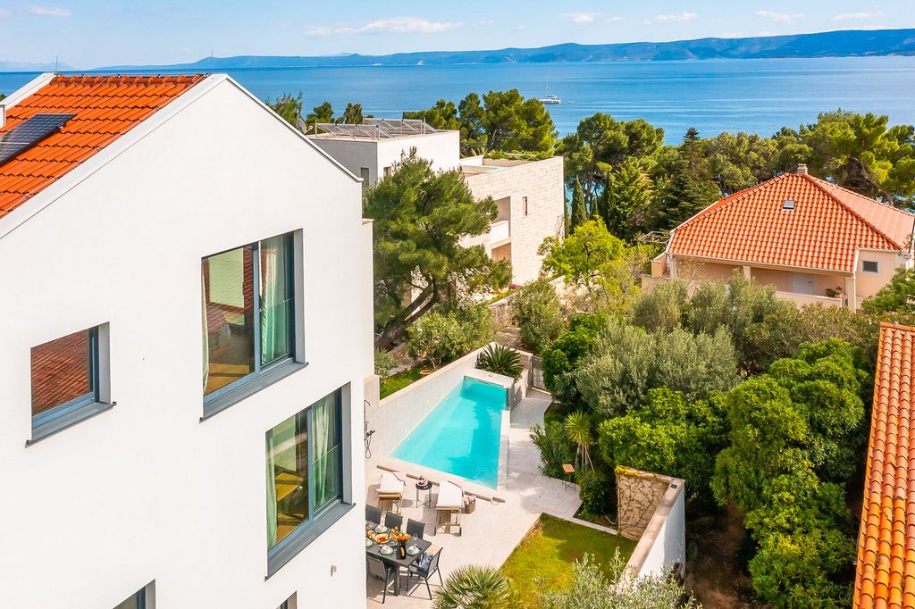 Villa Dalmare Brac Olivers Travels 2