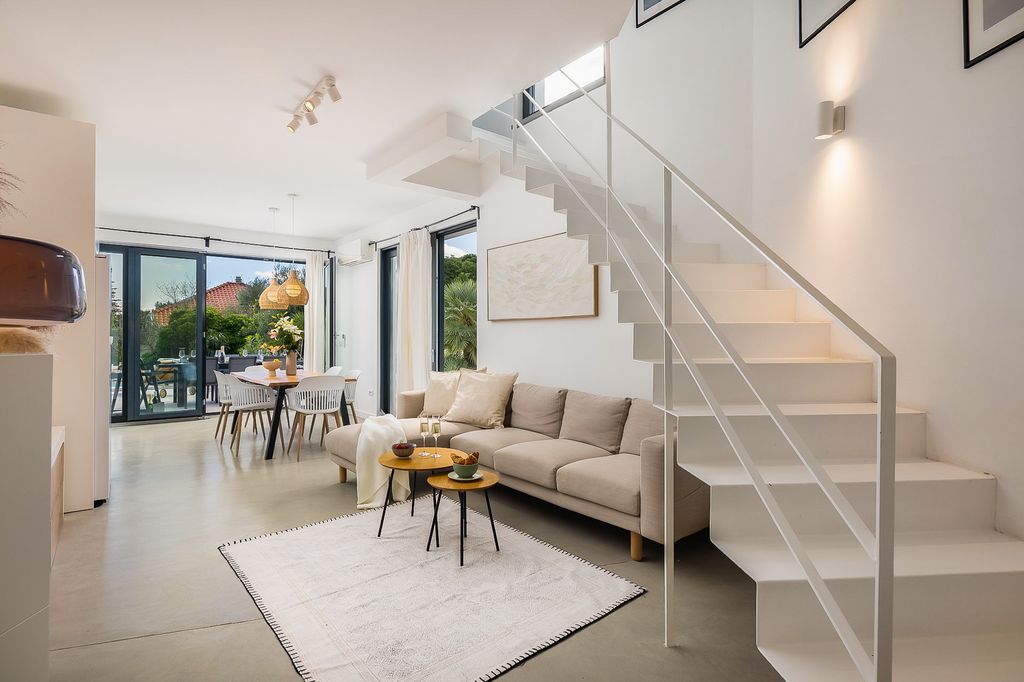 Villa Dalmare Brac Olivers Travels 3