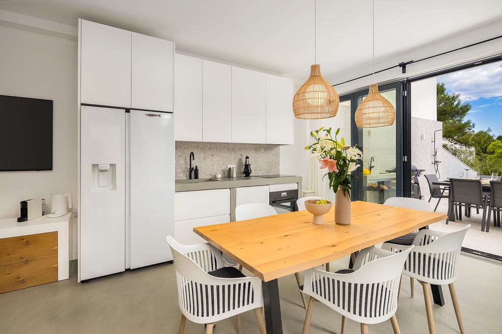 Villa Dalmare Brac Olivers Travels 5