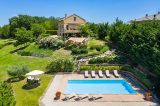 Dimora Alba Le Marche Olivers Travels 1