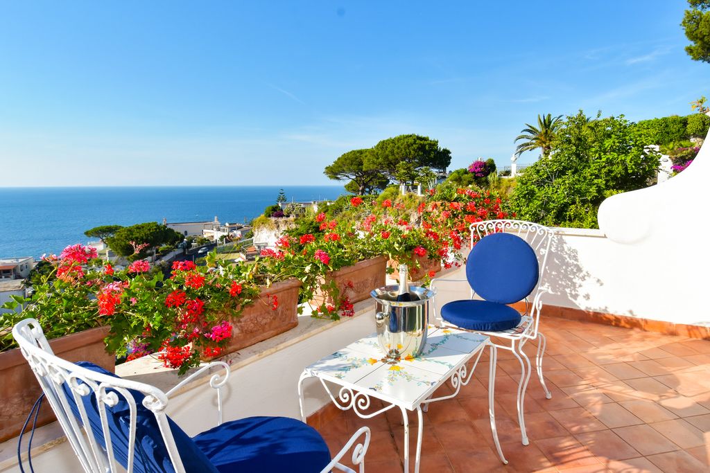 I Palamiti Ischia Olivers Travels 2