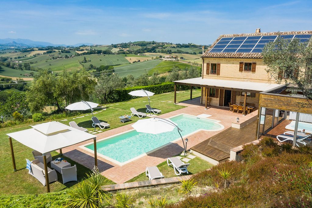 Casa Marchigiana Le Marche Olivers Travels 2