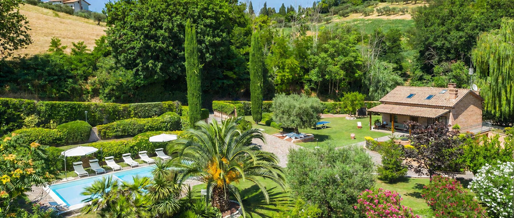 001 casa collina central italy olivers travels desktop center