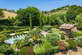 Casa Collina Le Marche Olivers Travels 1
