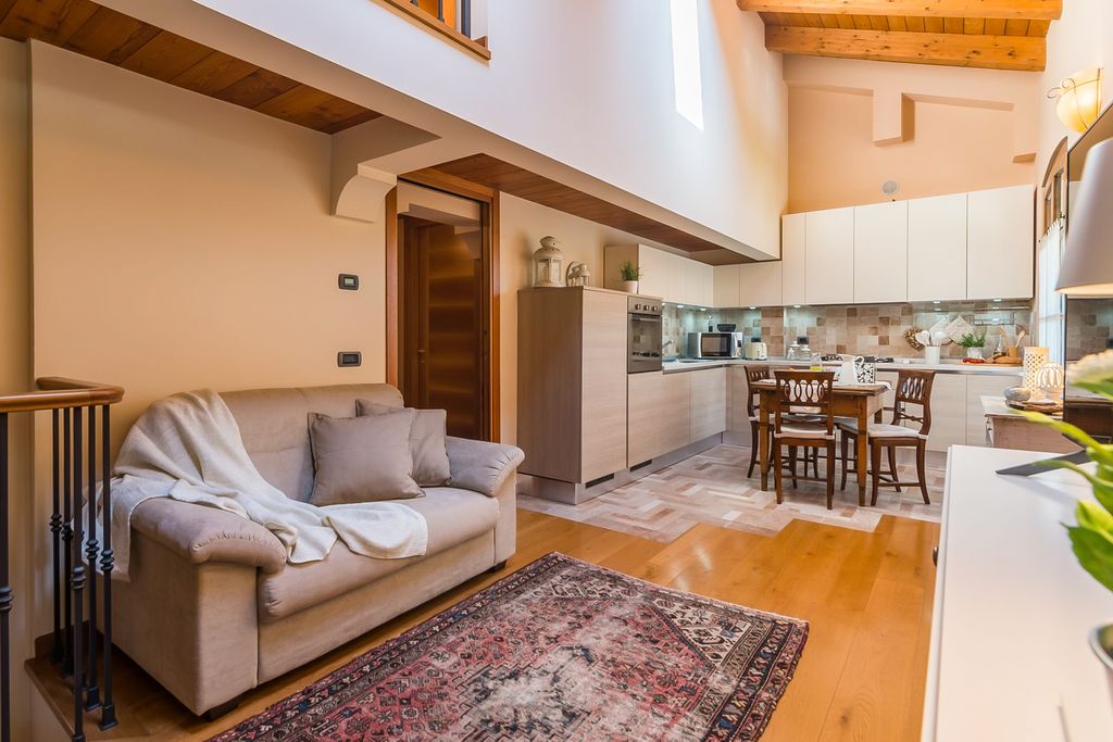 Casa Collina Le Marche Olivers Travels 3