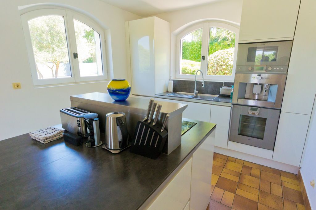 Mas Bruyeres PF OliversTravels 5