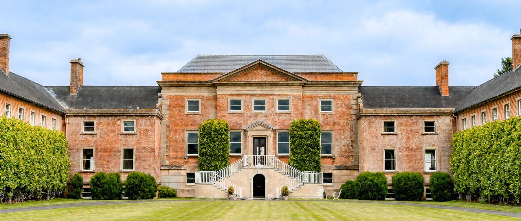 001 earnshill house england olivers travels desktop center