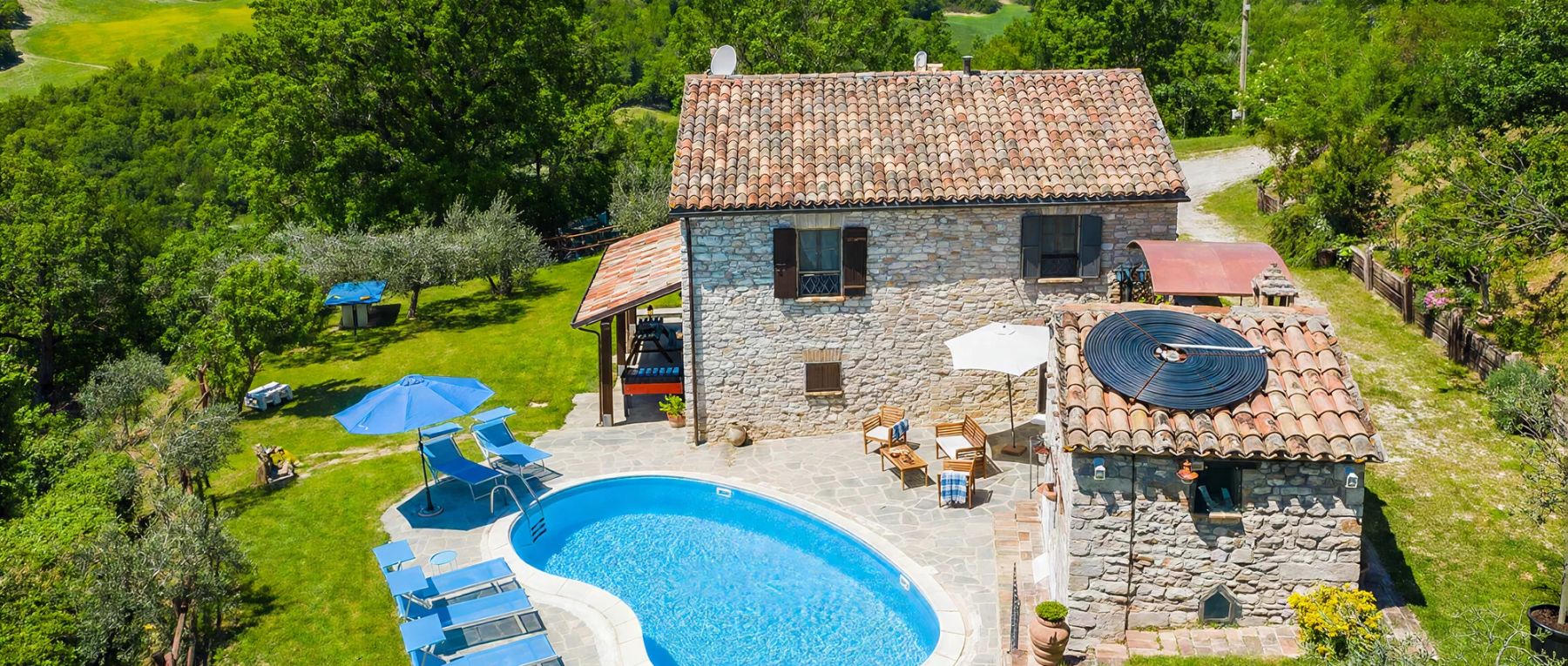 001 villa alta valle central italy olivers travels desktop center