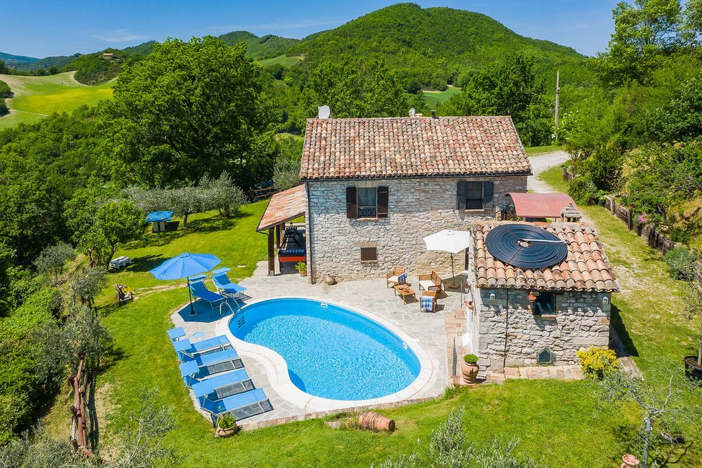 Villa Alta Valle Le Marche Olivers Travels 1
