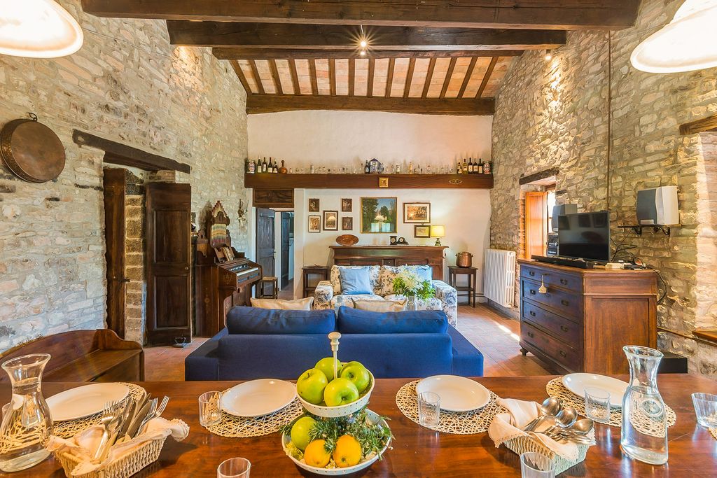 Villa Alta Valle Le Marche Olivers Travels 3