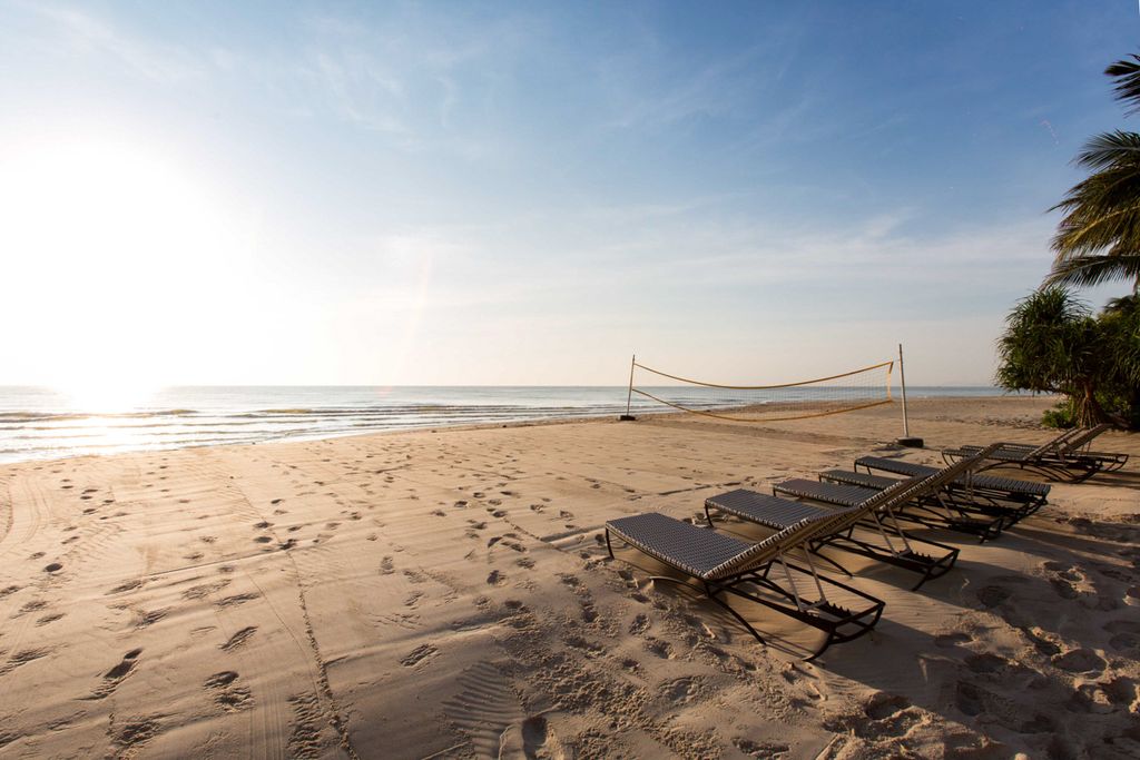 Ace Hua Hin Thailand Olivers Travels 1