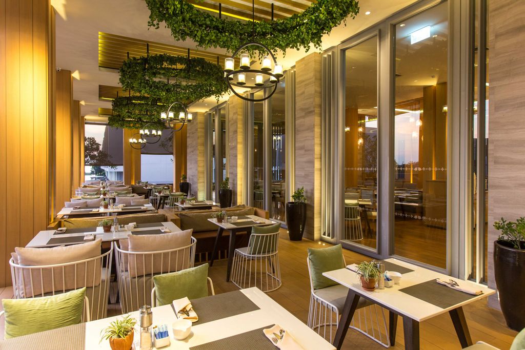 Ace Hua Hin Thailand Olivers Travels 3