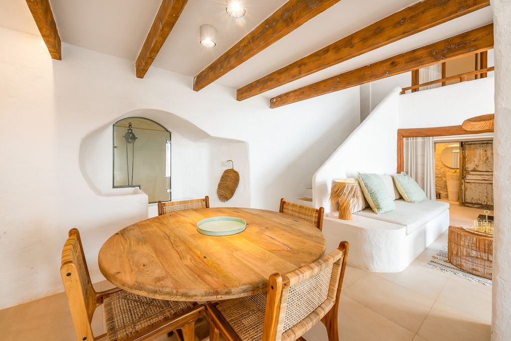 Casa Tres Pins Costa Brava Olivers Travels 4