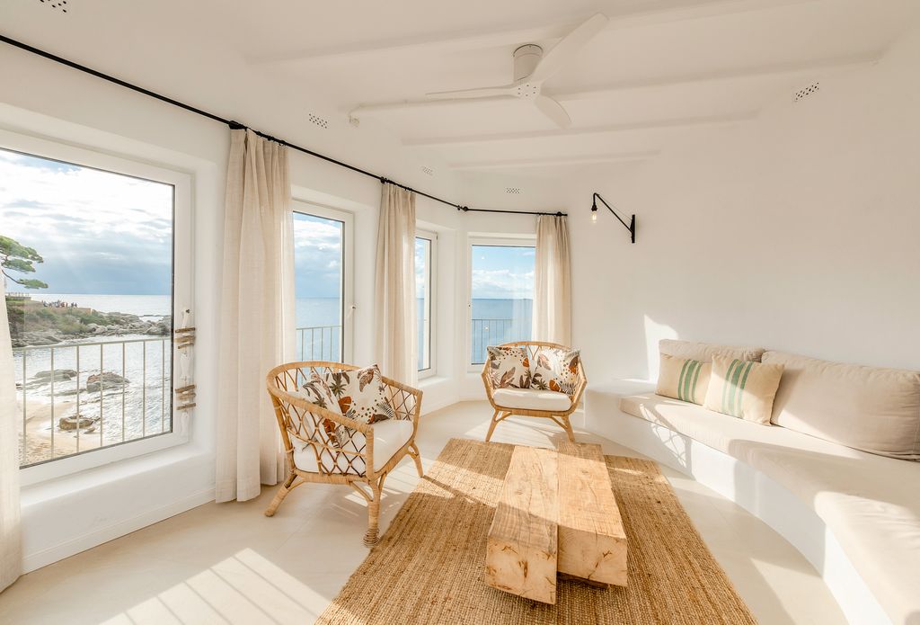 Casa Estrella Marina Costa Brava Olivers Travels 5