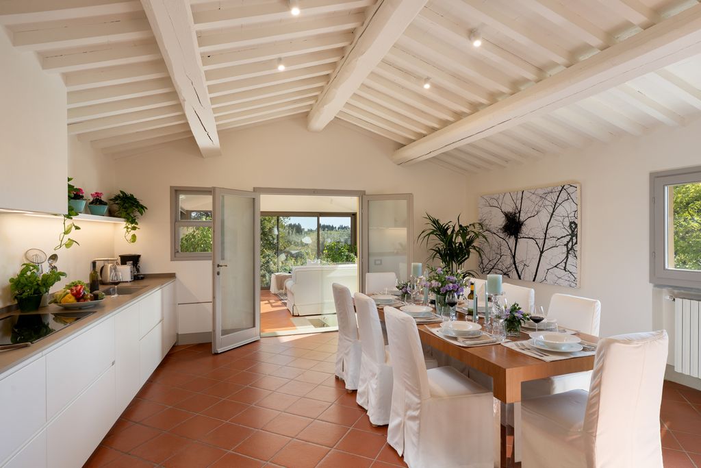 Cottage Elsa Tuscany Olivers Travels 04