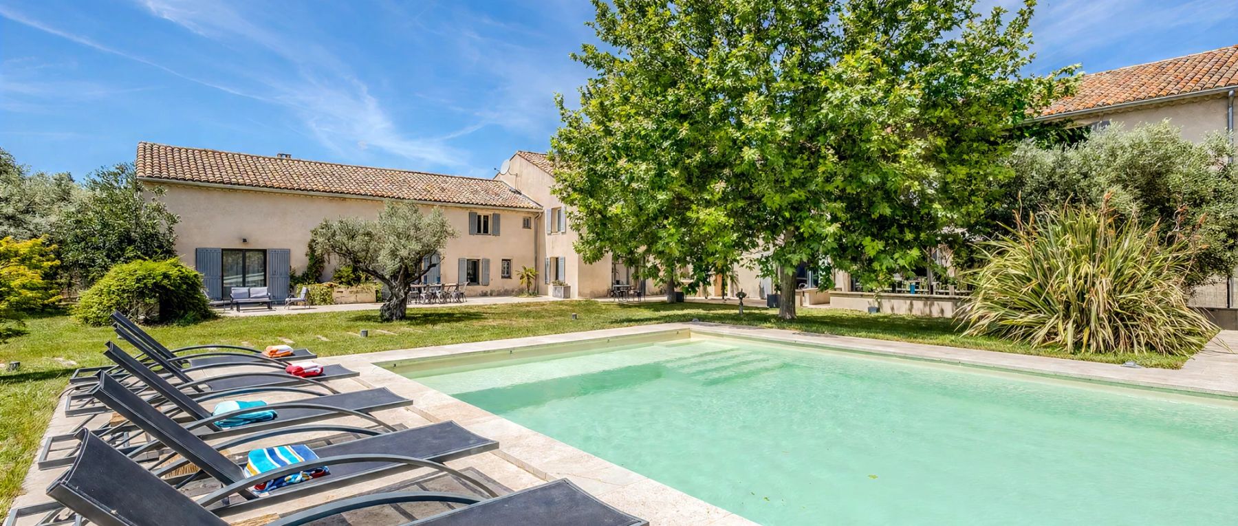 001 maison des grands vins south of france olivers travels desktop center