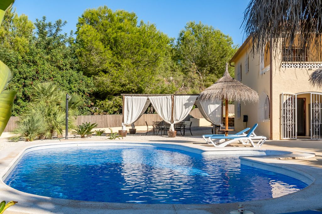 Casa Santiago Costa Blanca OliversTravels 2