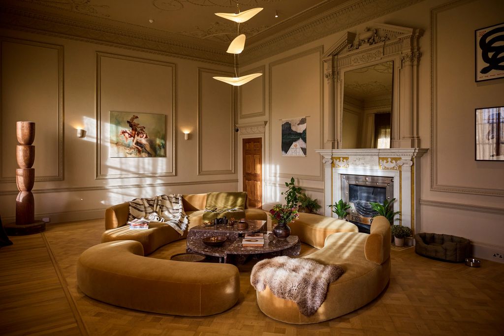 Fairfax Hall Yorkshire Olivers Travels3