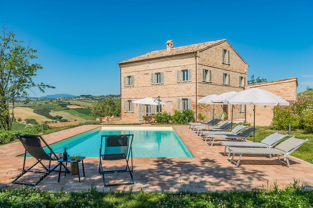 Villa Truquile Marche Olivers Travels 1