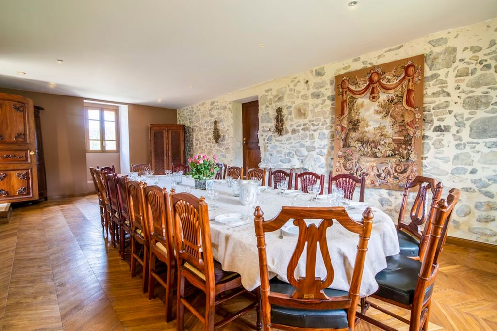 Chateau de Culas Cote d Azur Olivers Travls 4