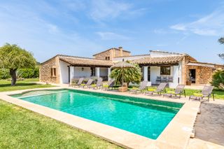 Casa Roig Petit Mallorca Olivers Travels 1