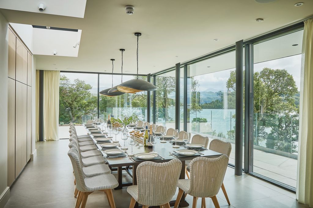 Saltstone Hall Anglesey Olivers Travels 4