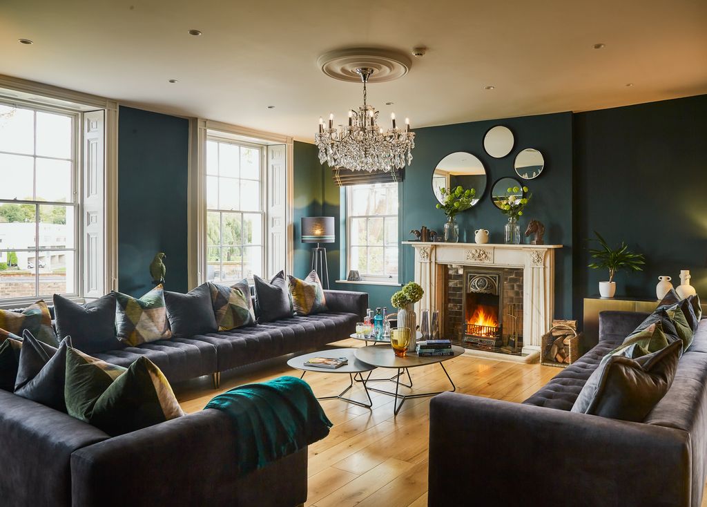 Quill House Cheshire Olivers Travels 3