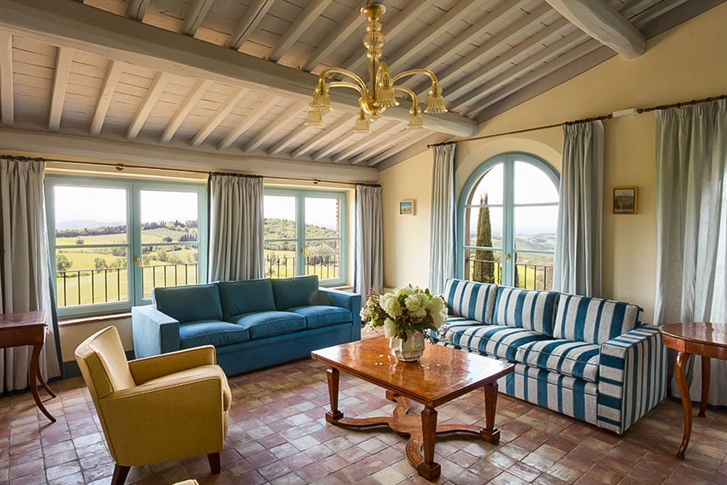 Villa Il Poggio Tuscany OliversTravels 3