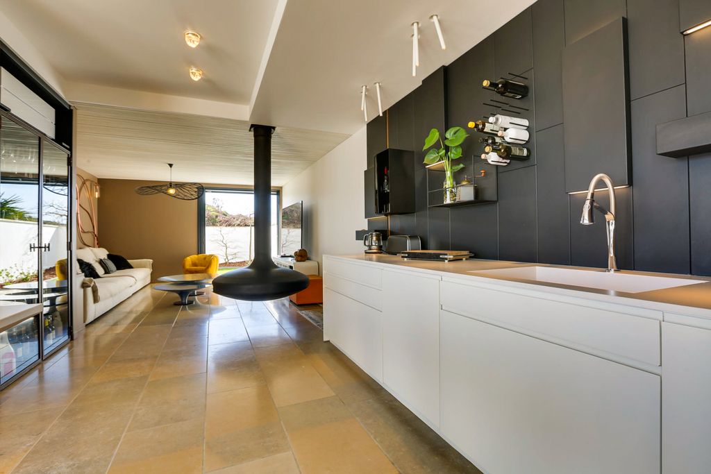 Villa Bleu Vert Biarritz OliversTravels 5