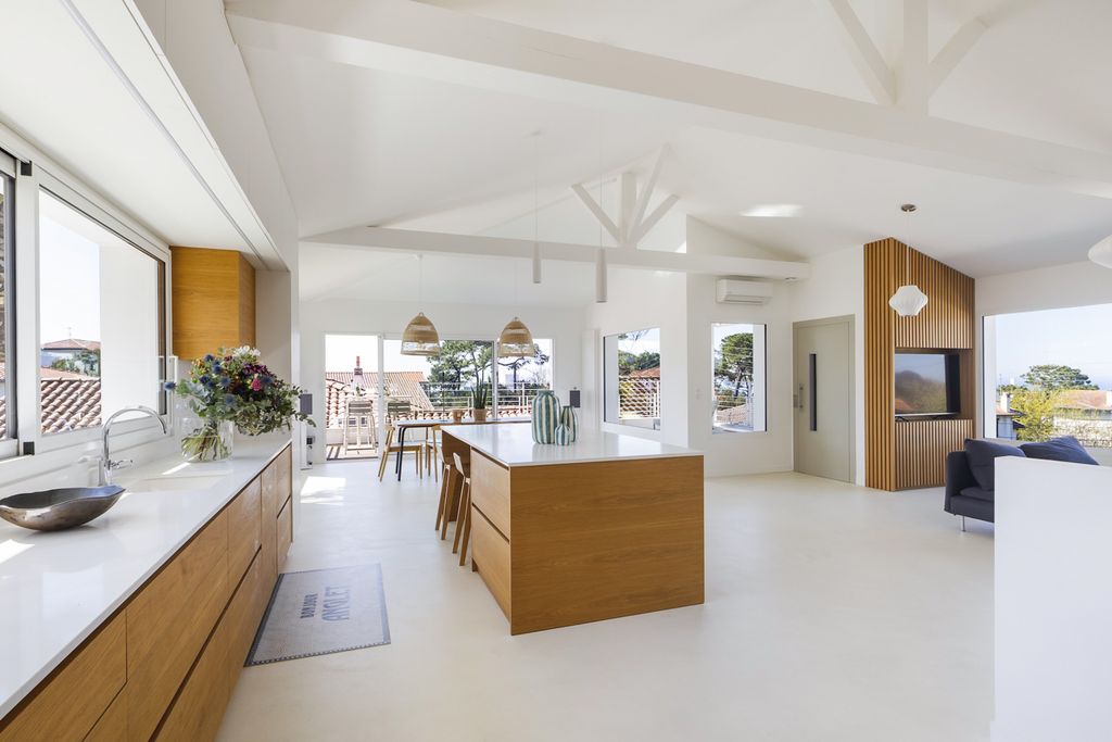 Maison Ananas Biarritz OliversTravels 5