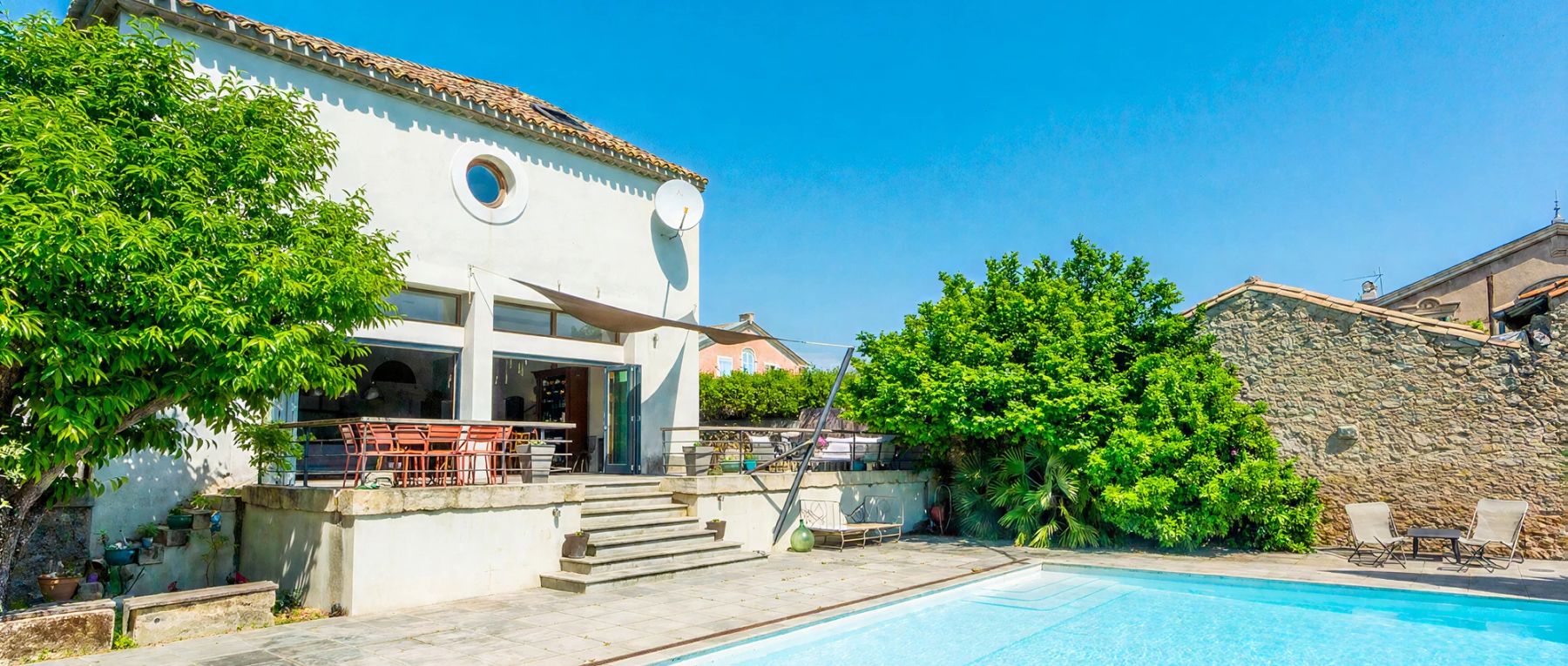 001 l ecurie south of france olivers travels desktop center