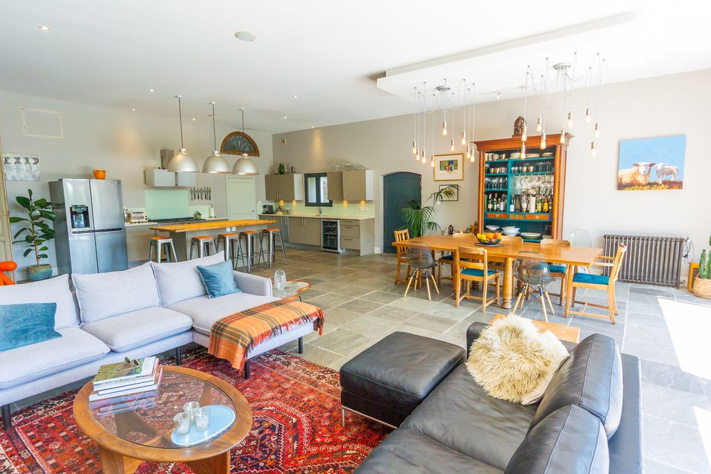 L'Ecurie PF OliversTravels 4