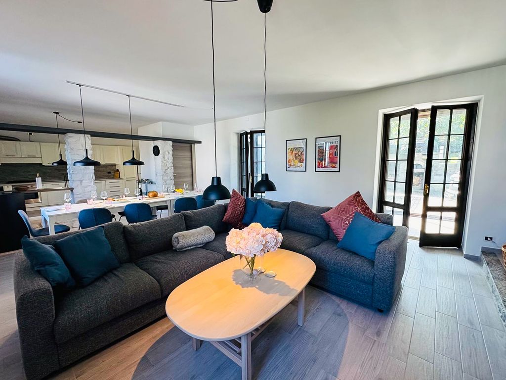 Casa Ferri Piedmont Olivers Travels 3