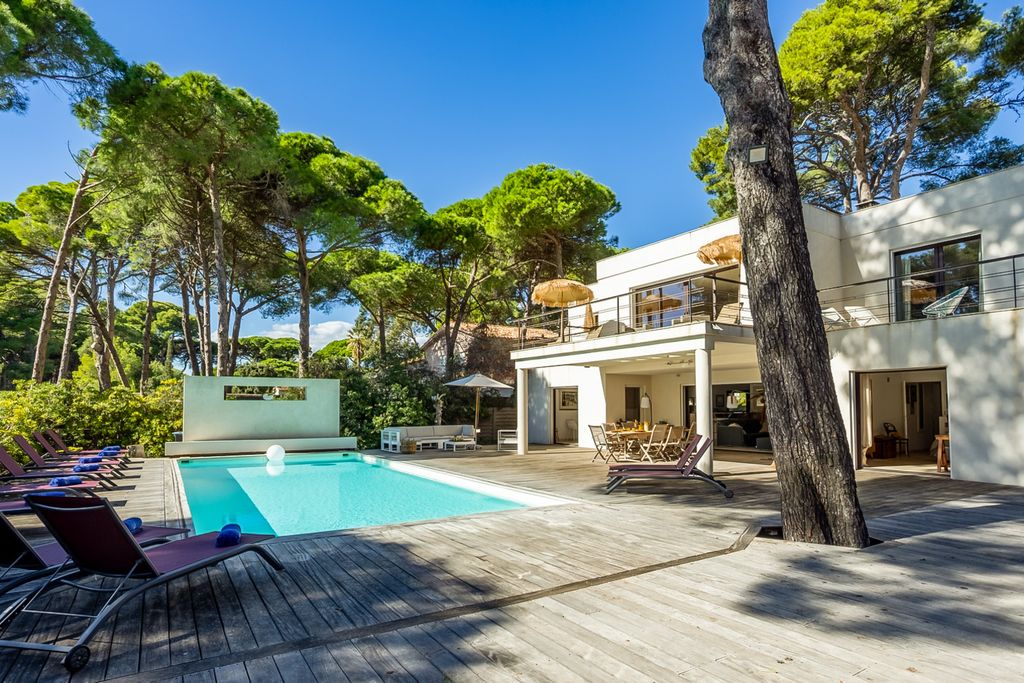 Pomme de Pin French Riviera OliversTravels 2