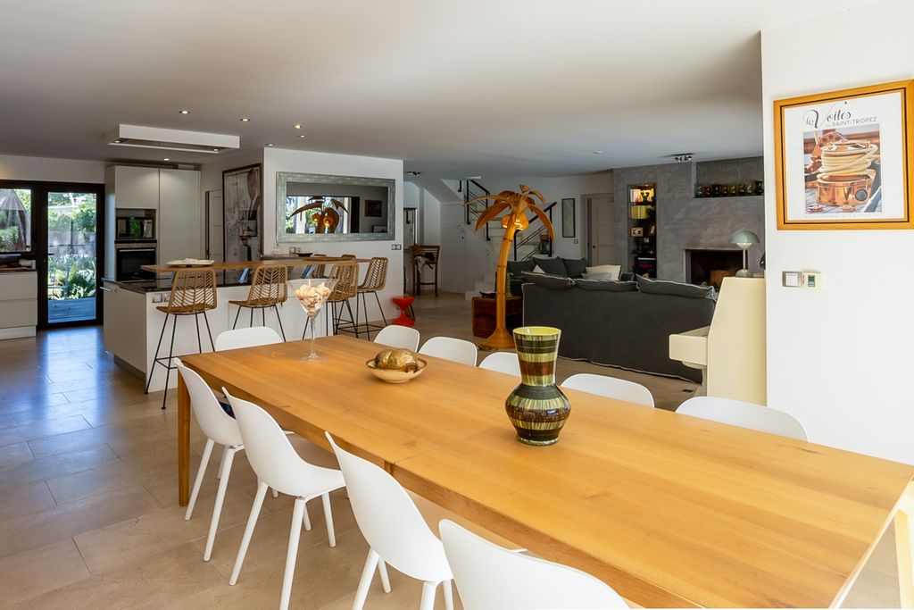 Pomme de Pin French Riviera OliversTravels 4