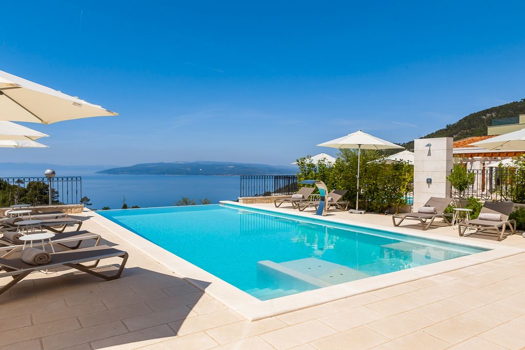 Villa Uvala Dsalmatia Coast Olivers Travels 2