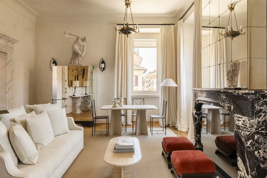 Spanish Steps Apartment 2 Rome Olivers Travels 1