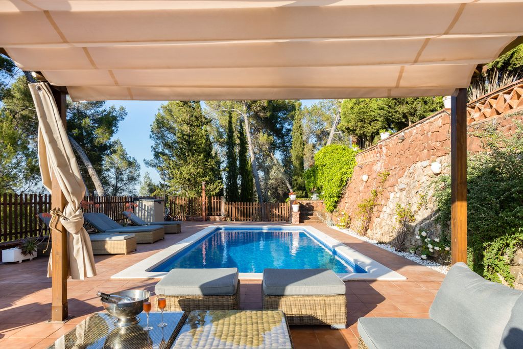 Villa Castellvi Barcelone Region Olivers Travels 2