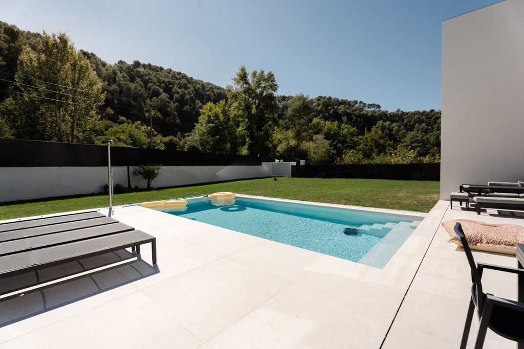 Villa Riviera Nova OliversTravels 2