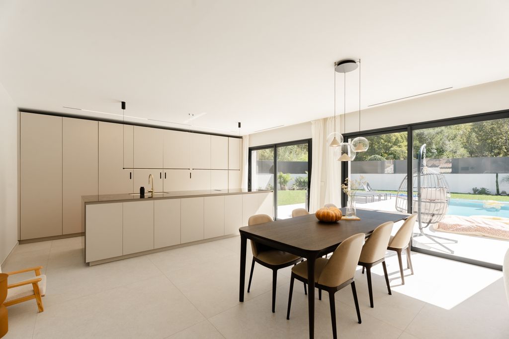 Villa Riviera Nova OliversTravels 5