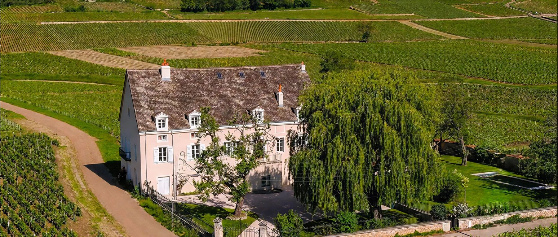 001 maison des grands crus burgundy olivers travels desktop center