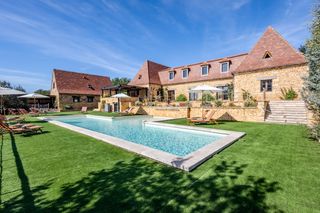 Le Mas Generille PF OliversTravels 1