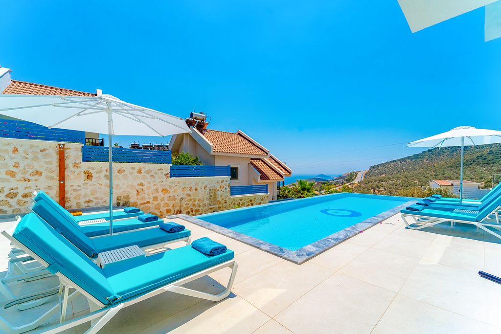 Mavi Saphira Kalkan Olivers Travels 2