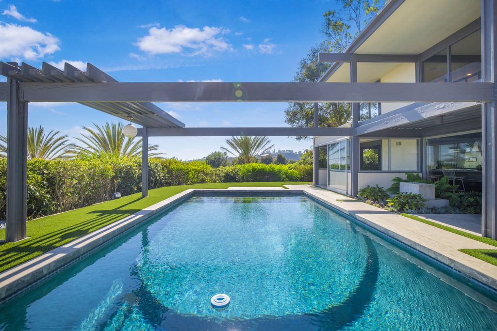 Beverly Grove Villa USA Olivers Travels 2