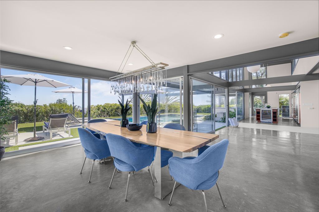 Beverly Grove Villa USA Olivers Travels 4