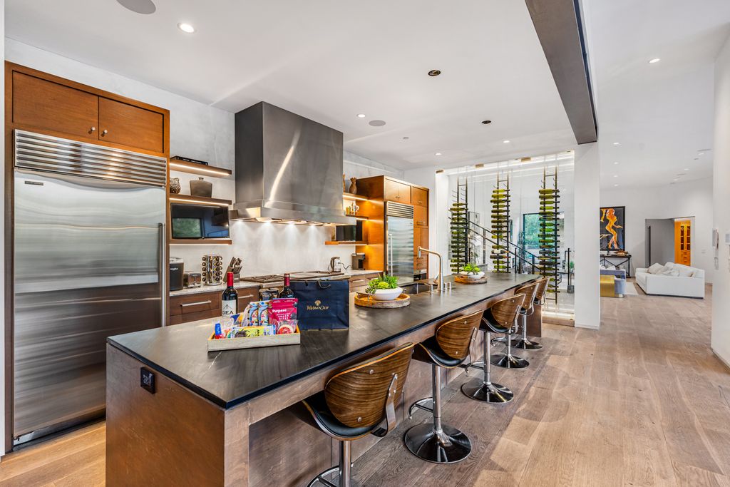 Villa Greendale LA OliversTravels 5